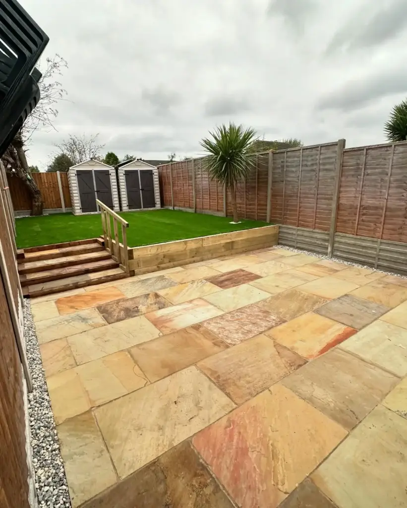 complete-2-story-garden-makeover-artifical-grass-essex