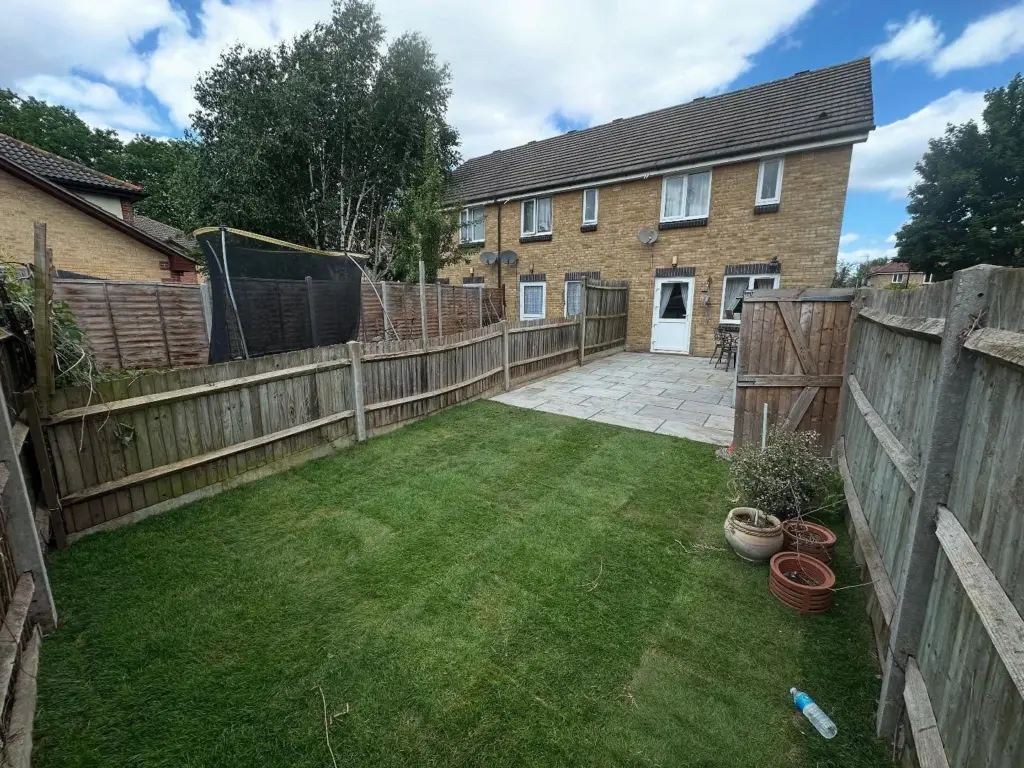 New Turf Turf Laying in Hornchurch